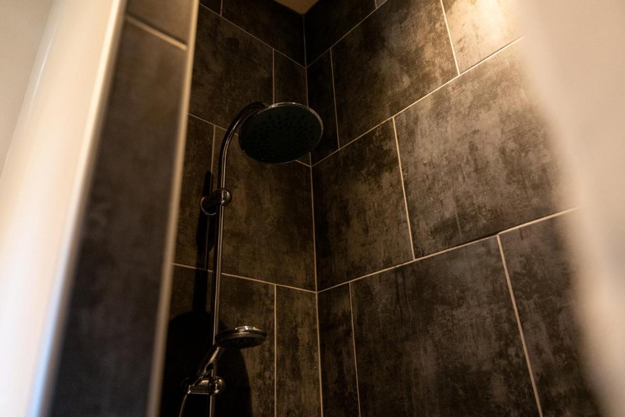 Yanna Lodge, Gite Classe 4 Etoiles Avec Spa Couvert Entierement Arrest Exteriör bild